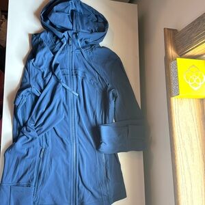 Lululemon define jacket with hood